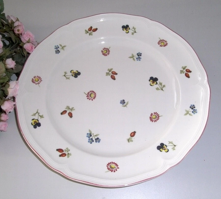 Service De Table Villeroy & Boch Petite Fleur - 18 Pièces Pour 6 Personnes En Porcelaine