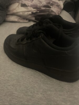 boys nike air force one size Black UK