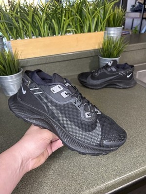 Nike Pegasus Trail 2 Triple Black CU2018-001 Women s Size 8 Retail $160 Shoes