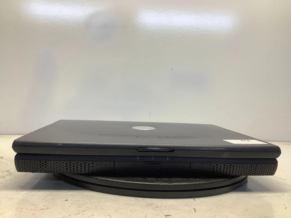 Dell Inspiron 2650 Intel Pentium 4-M 1,2 GHz 384 MB SIN DISCO DURO Foto 3 de 4