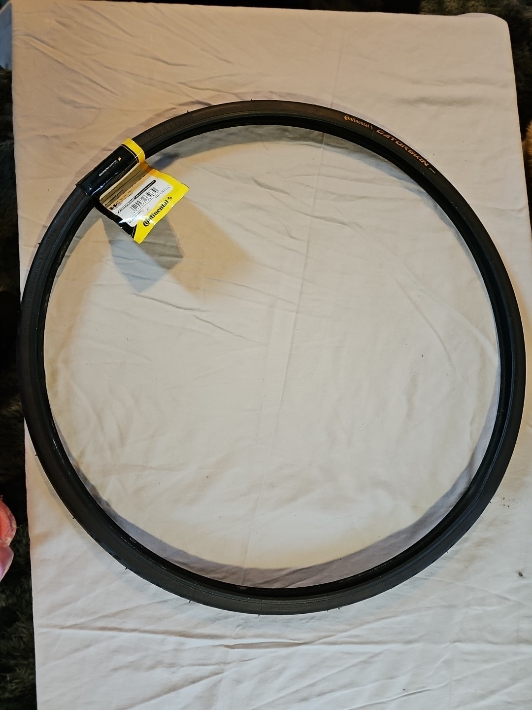 New Continental Gatorskin Black 700X23C
