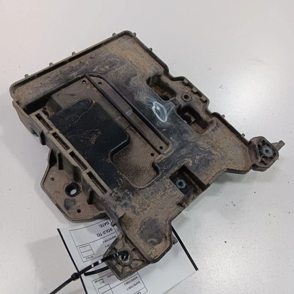 Hyundai Accent Battery Holder Tray  2017 2016 2015 2014 2013 2012 - Image 2 of 4