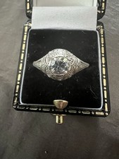 Eleganter Art Déco Platin-Ring mit 0,45 ct Brillant – um 1925 Mit Zertifikat 