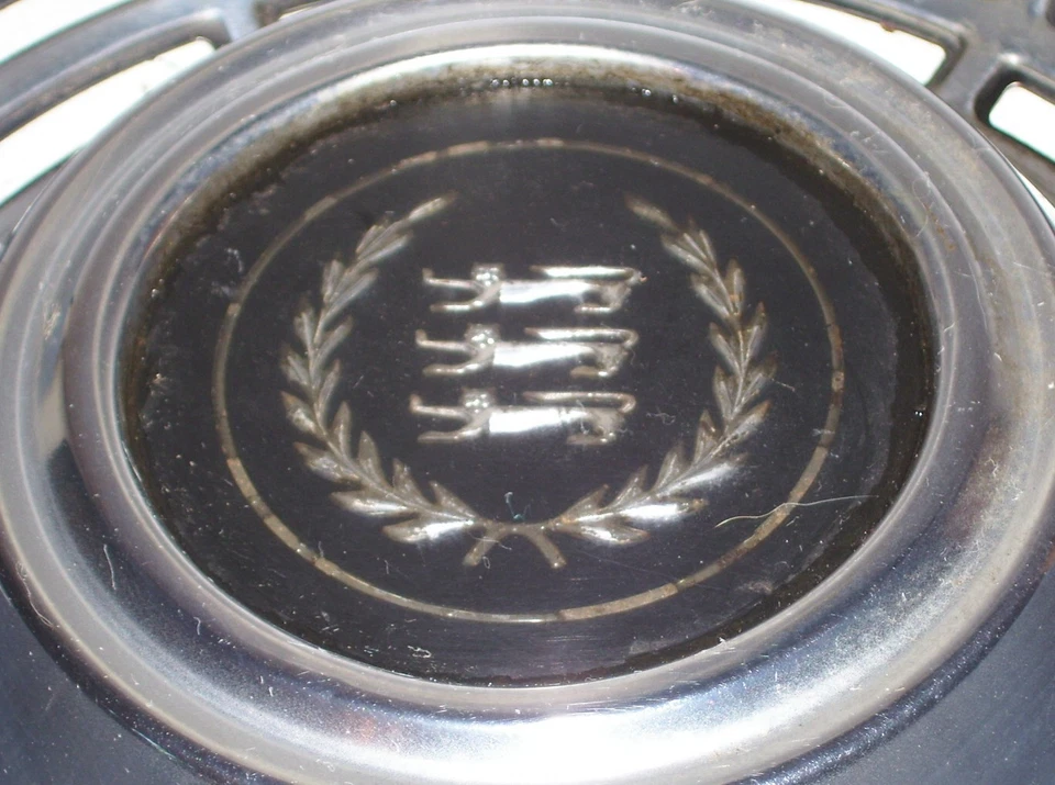 77-82 Ford LTD Mercury Tapacubos Juego de 4 78 79 80 81?? Foto 2 de 4