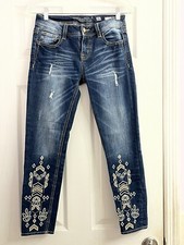MISS ME JEANS Size 26--Decorative Embroidery Skinny w/27 Inseam
