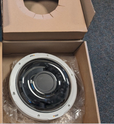 Axis 0815-001 P3707-PE 4 X 2MP (1080p) Multi-Sensor Network Camera