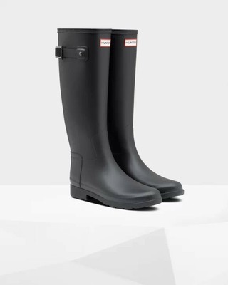 hunter black rain boots size 8