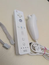 Nintendo OEM Wii Remote and Nunchuch Wiimote Genuine White RVL-003
