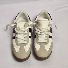 Dolce Vita Glimmer Sneakers White Black Grey Gum Sole Lace Up Womens Size 9
