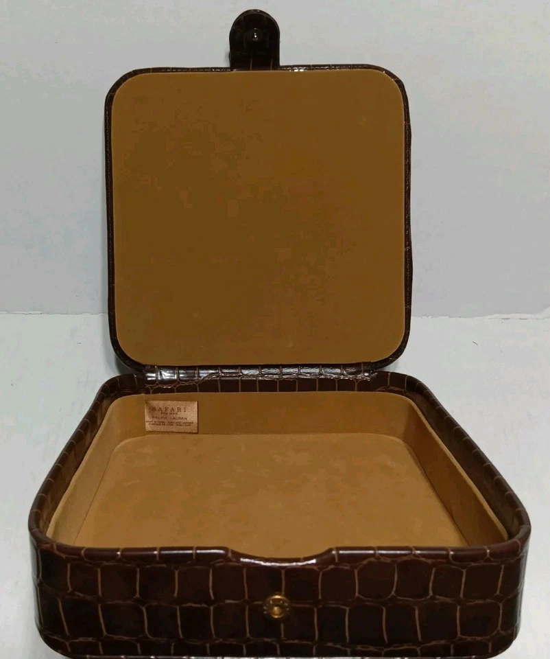 Estuche de Viaje Ralph Lauren De Colección Hombres Safari Cuero Marrón Imitación Cocodrilo Cubierta Dura Foto 3 de 4