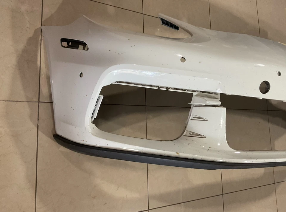 Front Bumper Cover White 2017-2019 Porsche Panamera 971+807+541 OEM - Image 4 of 4