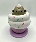 Pusheen Pusheen Box Exclusive Cupcake Vinyl Figure Age 13+ 2025