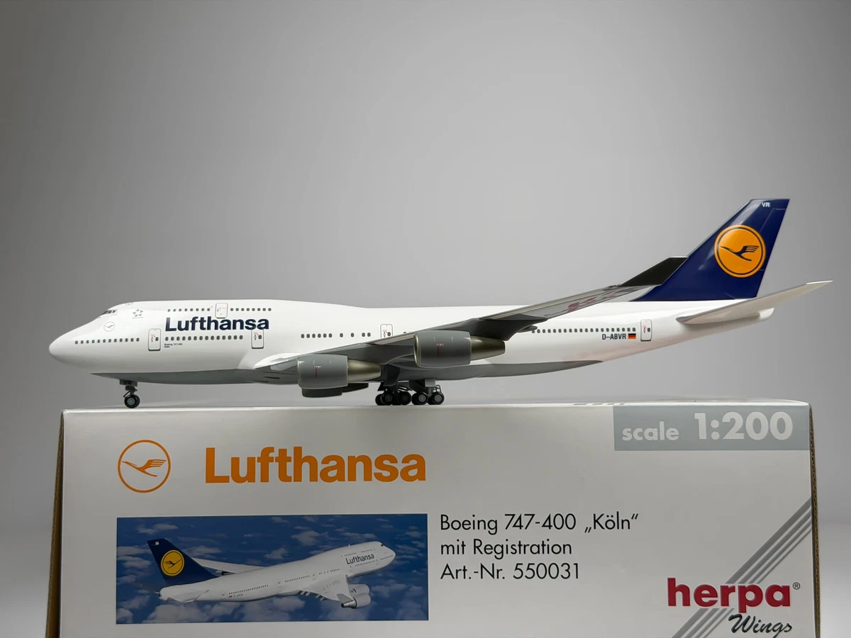 Preços baixos em Herpa Boeing 747 Aeronaves e espaçonaves de metal