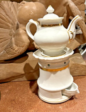 ancienne tisaniere en porcelaine de paris blanche et dorée epoque XIXe