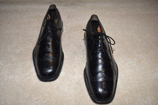 GORGEOUS SALVATORE FERRAGAMO "ITALY MADE" OXFORDS 9 D 895
