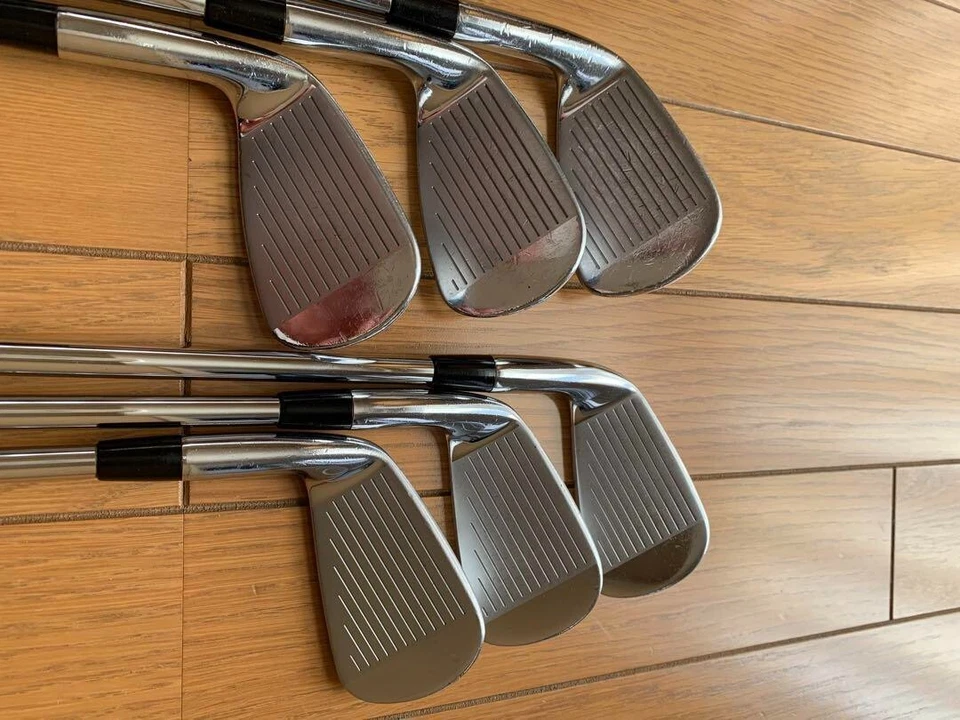 Titleist CB 710 FORGED 6pcs 5-Pw Iron Set Dynamic Gold S200 Flex Stiff - Image 3 of 4