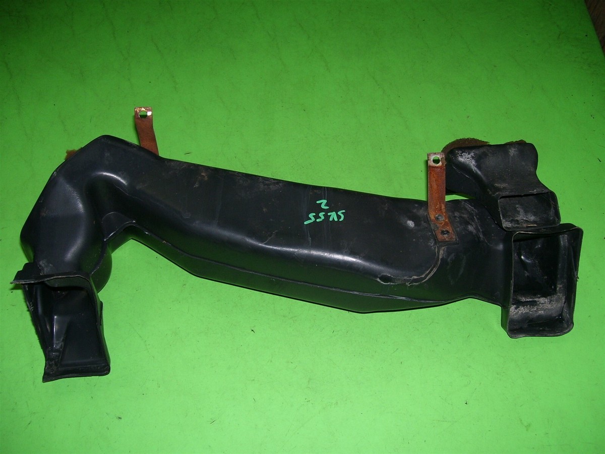 AC.　ページ 85 Nissan 300ZX Z31 HVAC AC Heater 2787001P02 Dash Vent DUCT