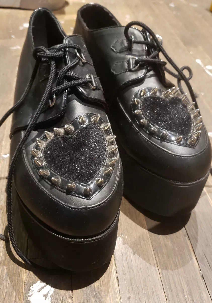 Demonia heart hotsell creepers