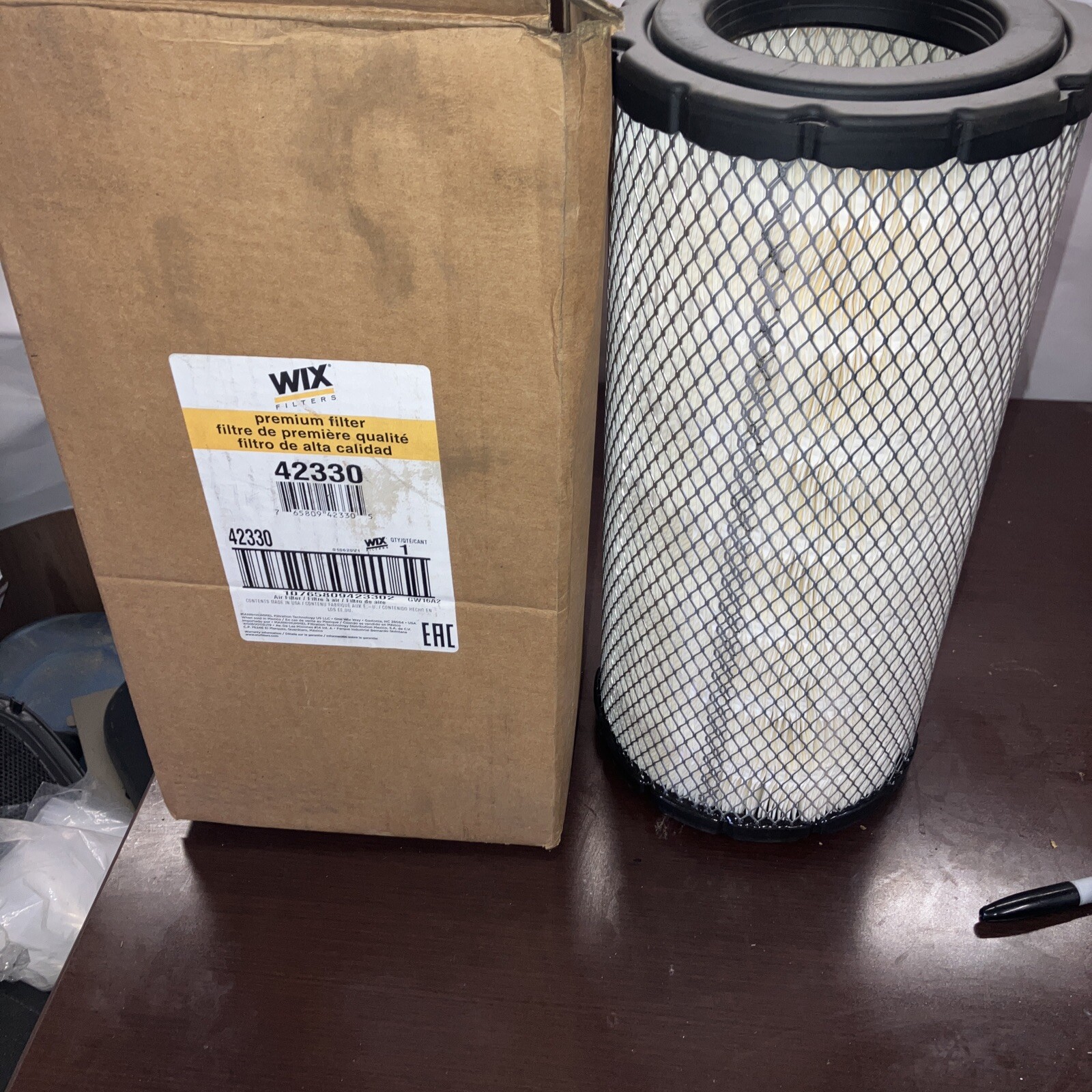 WIX 42330 Air filter cross reference