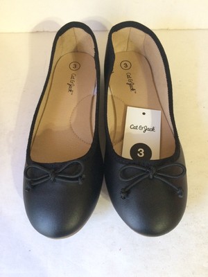 black flats size 3