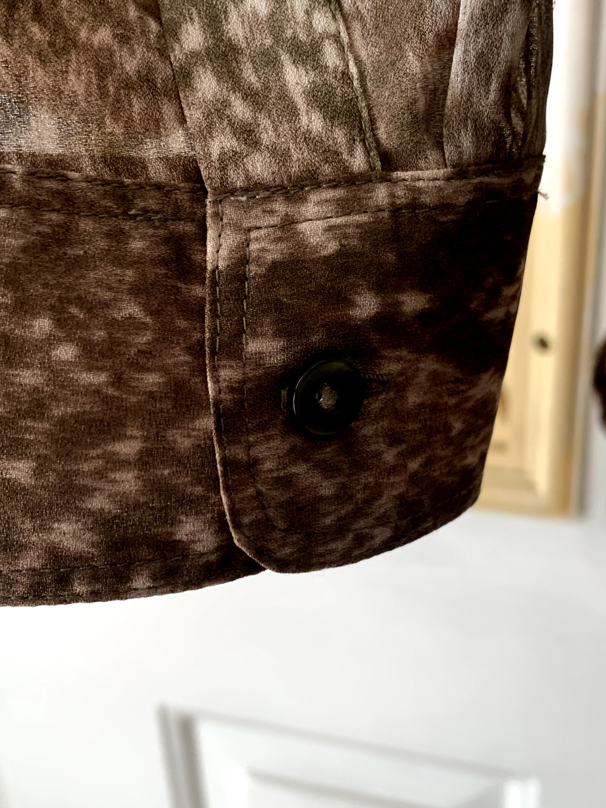 Ann Taylor LOFT Womens Small Python Print Button … - image 5