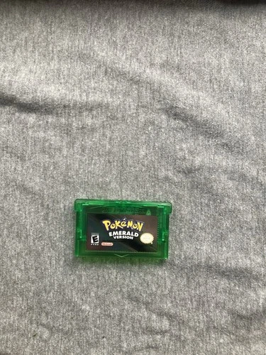 Pokemon Emerald Gameboy Advance Video Game Cartridge Retro