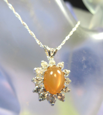 PFIRSICH MONDSTEIN - weiße ''Mond'' 925 Sterling Silber Halskette + weißer Saphir Heiligenschein