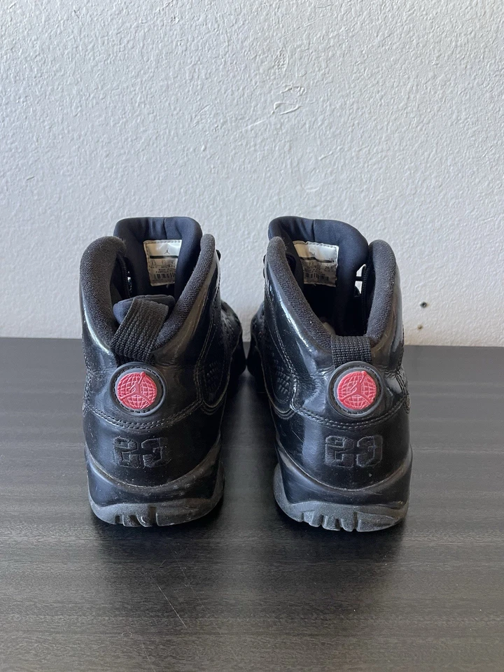 Size 8.5-Jordan 9 Retro Bred Mens Black Patent Leather Athletic Sneakers - Image 4 of 4