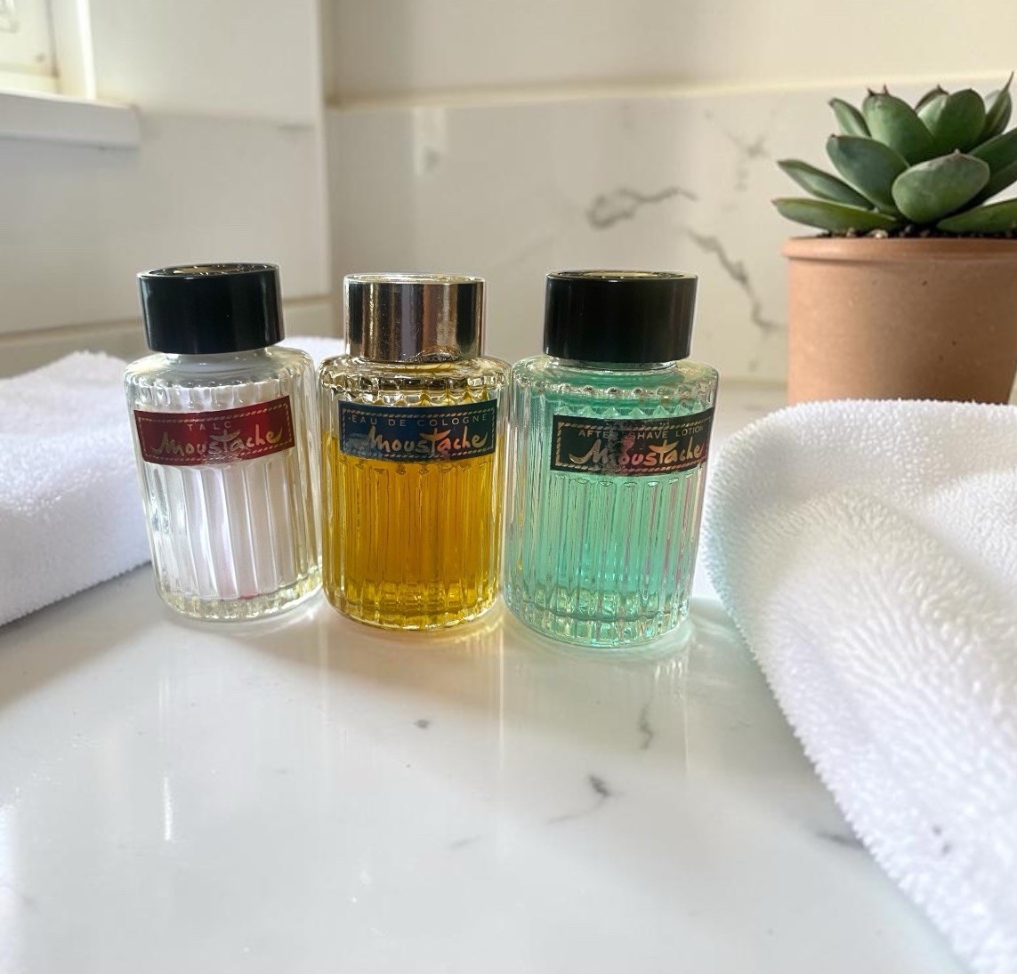 エアフランス MARCEL ROCHAS 香水セット Vintage Marcel Rochas Moustache Cologne Set – After Shave, Talc