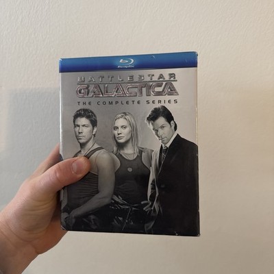 Blu-Ray Box Set: Battlestar Galactica: The Complete Series+The Plan-025192050237