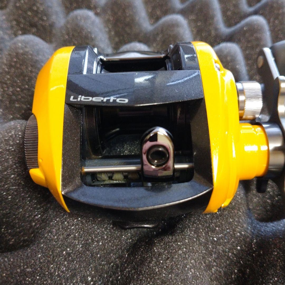 Daiwa Liberto Pixy L Left Handle Yellow Pearl 2004 Limited Edition