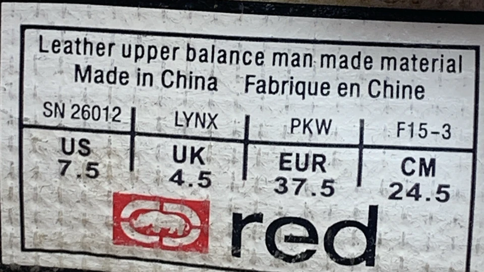 Zapatos Mujer Marc Ecko Rojo Talla 7.5 Rosa Tenis con Detalle de Cadena Logo Foto 2 de 4