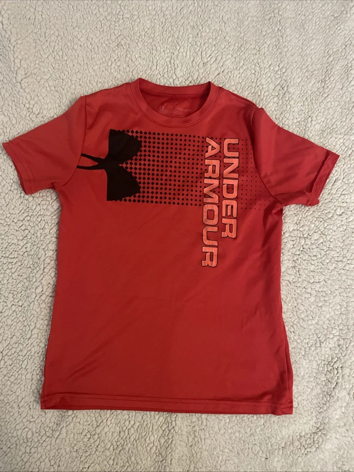 Lote de 5 camisetas Under Armour talla YSM juveniles pequeñas manga corta varios colores Foto 2 de 4