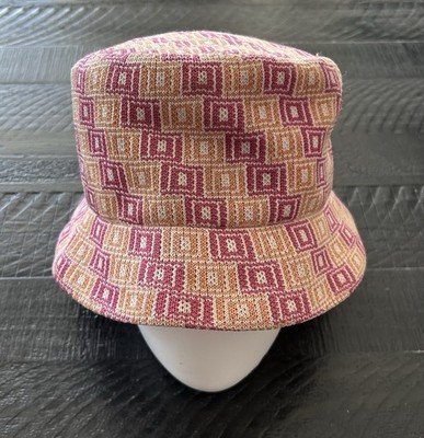 JLO By Jennifer Lopez Y2k Pink and Orange patterned bucket hat One Size