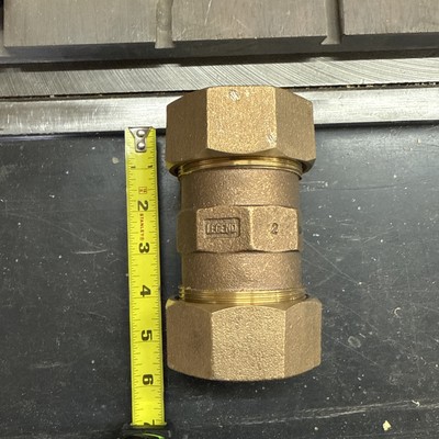 CTS Legend Water Service Fitting Valve 313-215NL T-4301 Bronze Threaded