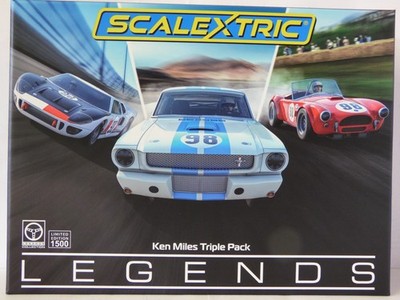Scalextric C4619A Ken Miles Legends Ford GT40 Mk1, Shelby GT350, Cobra 1:32