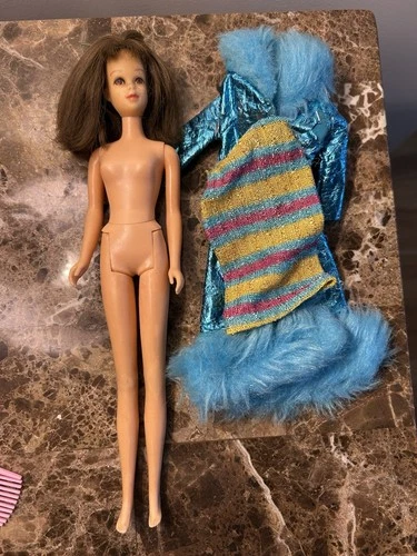 Vintage 1970 Mattel #1799 Maxi 'N Midi Tagged Coat & Doll TLC