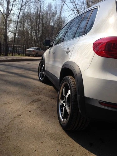 R Style Off Road Wide arches set for VW Tiguan 2007-2015 Track & Field