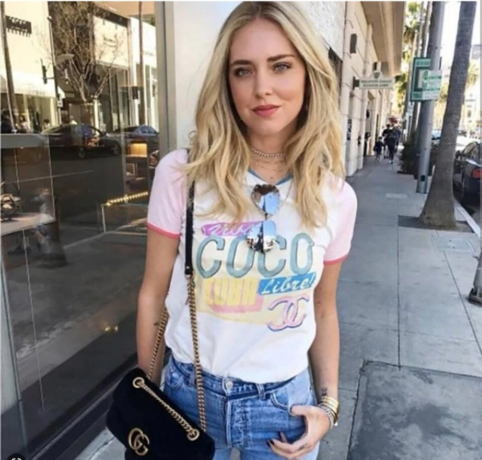 Chia sẻ với hơn 54 về chanel coco t shirt hay nhất cdgdbentreeduvn #6 Chia sẻ với hơn 54 về chanel coco t shirt hay nhất cdgdbentreeduvn