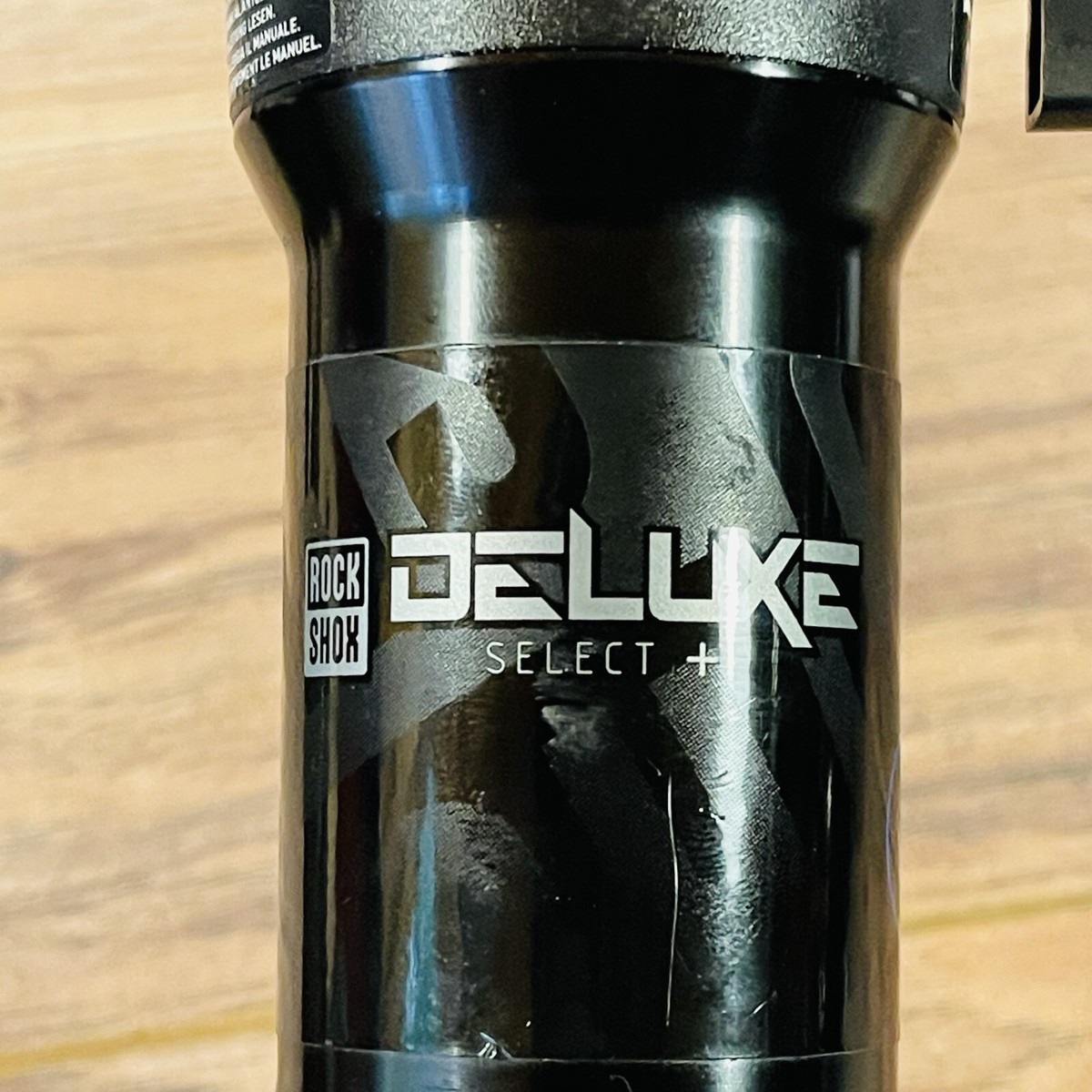 Rock Shox Deluxe Select + DebonAir Rear Shock 210 x 55 8.25 x 2.15