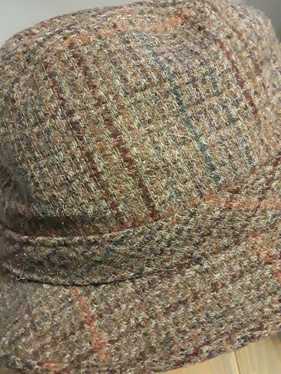 Vintage Pendelton 100% Virgin Wool Hat Cap Size 7 1/8 Made Vintage Pendelton 100% Virgin Wool Hat Cap Size 7 1/8 Made