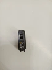 Square D HOM120 Circuit Breaker 20A 1-Pole 120/240VAC 10kA AIR Plug-On 5pk