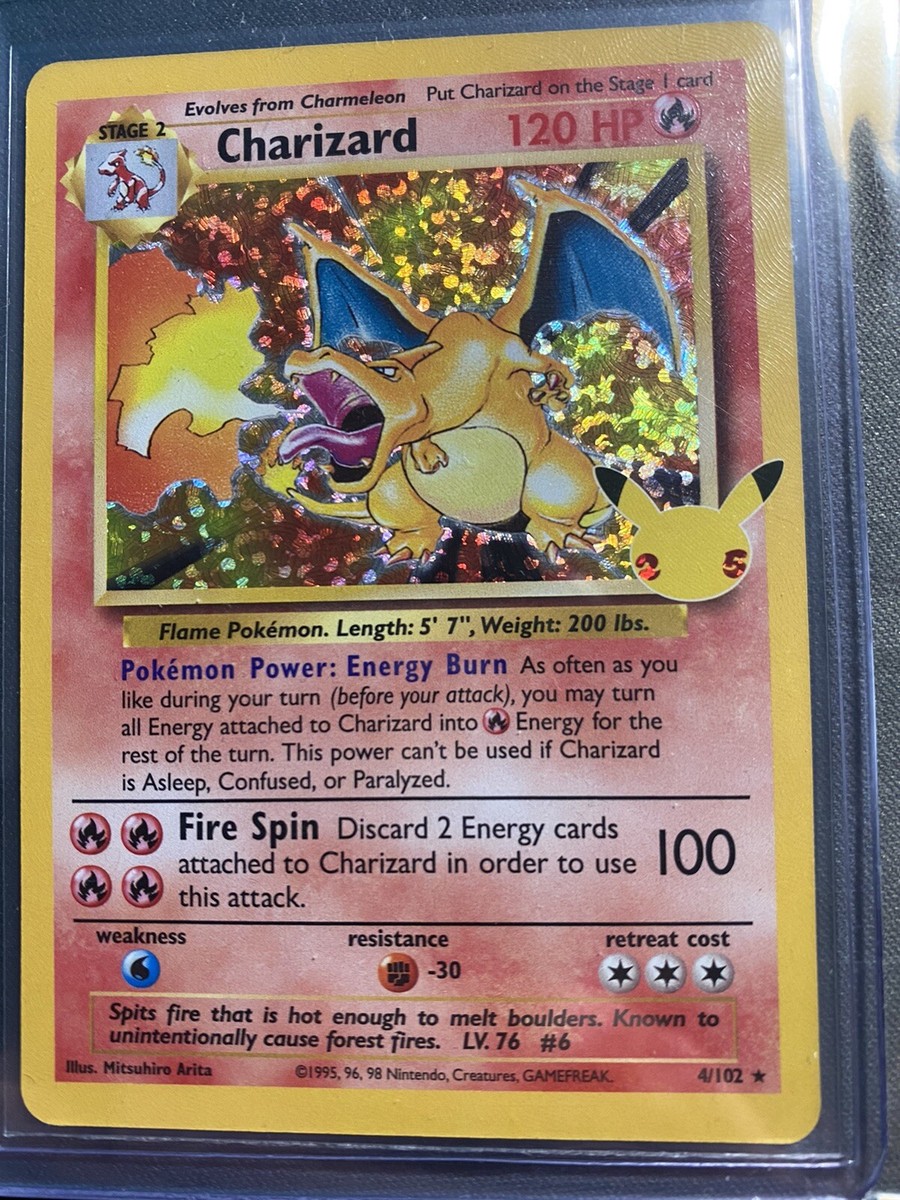 🔥Charizard Pokemon Celebrations 25th Anniversary 4/102 Holo 🔥Charizard Pokemon Celebrations 25th Anniversary 4/102 Holo