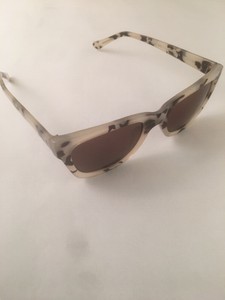 very womens sunglasses