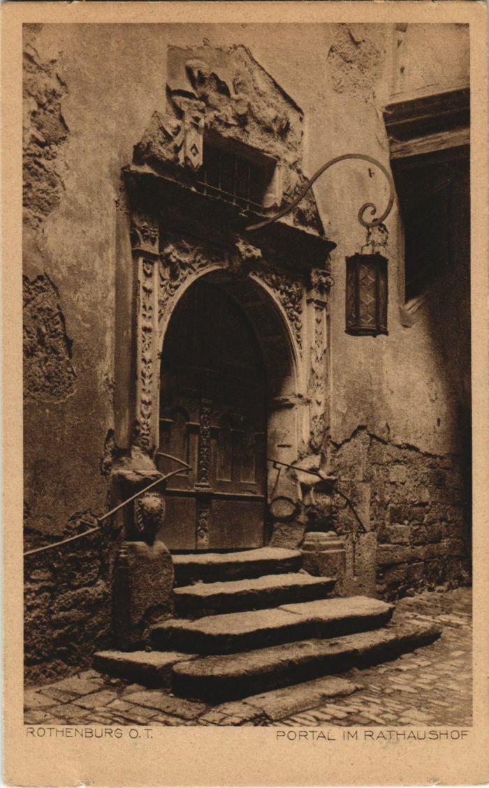 Old postcard postcard Rothenburg portal in the town hall courtyard GERMANY (1076259)