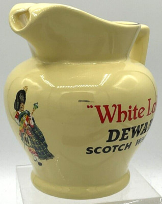 Vintage White Label Dewar s Scotch Whisky Pitcher Wade England Kilt Scotsman