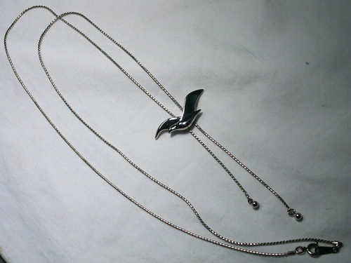 Pin's Revers Vintage Oiseau, Couleur Ton Argent, Occasion