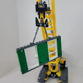 LEGO City Crawler Crane 7632 Complete 481 Piece Set w/ Box and Instructions 2009