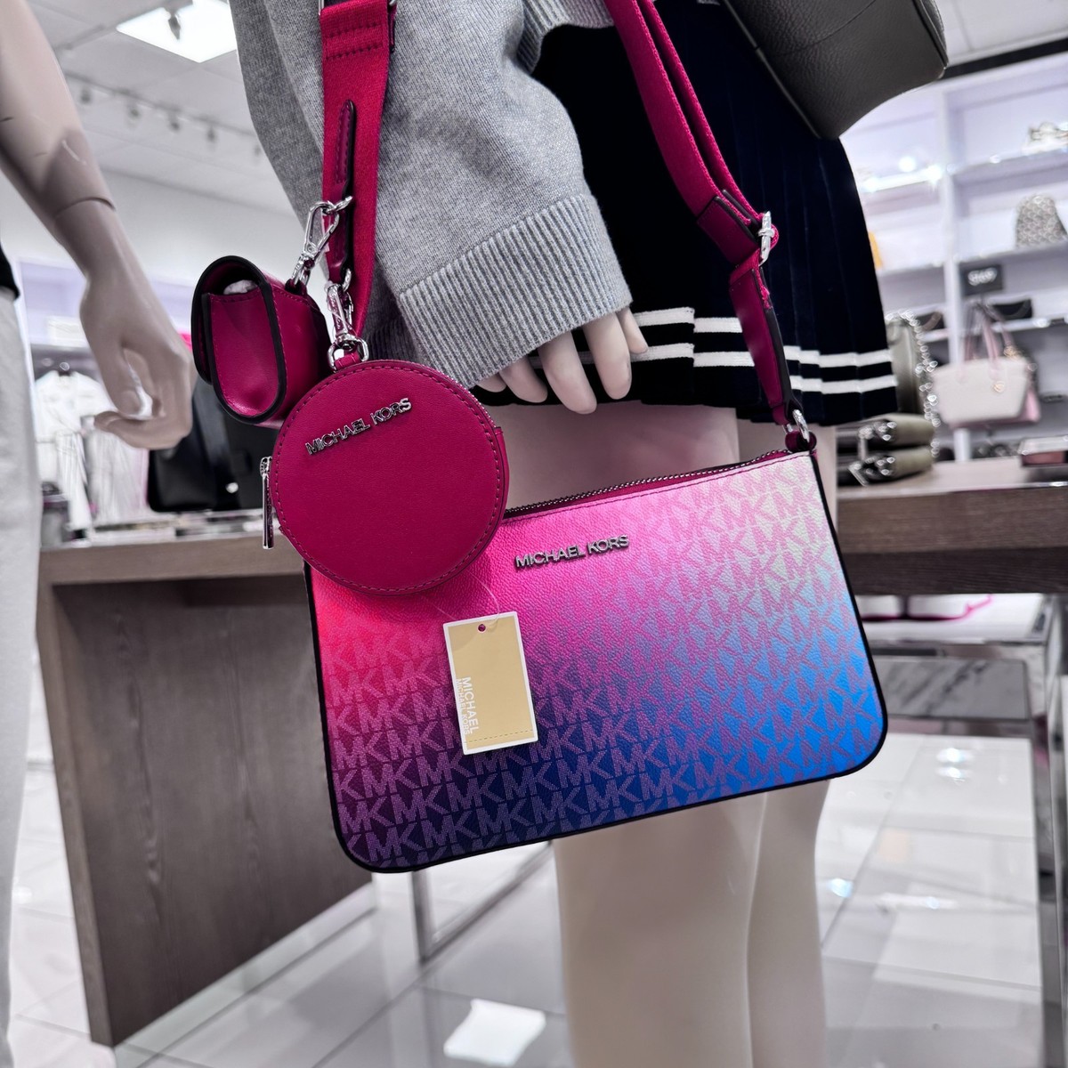 Michael Kors Jet Set Travel SM Tech 3in1 Crossbody Bag color shift