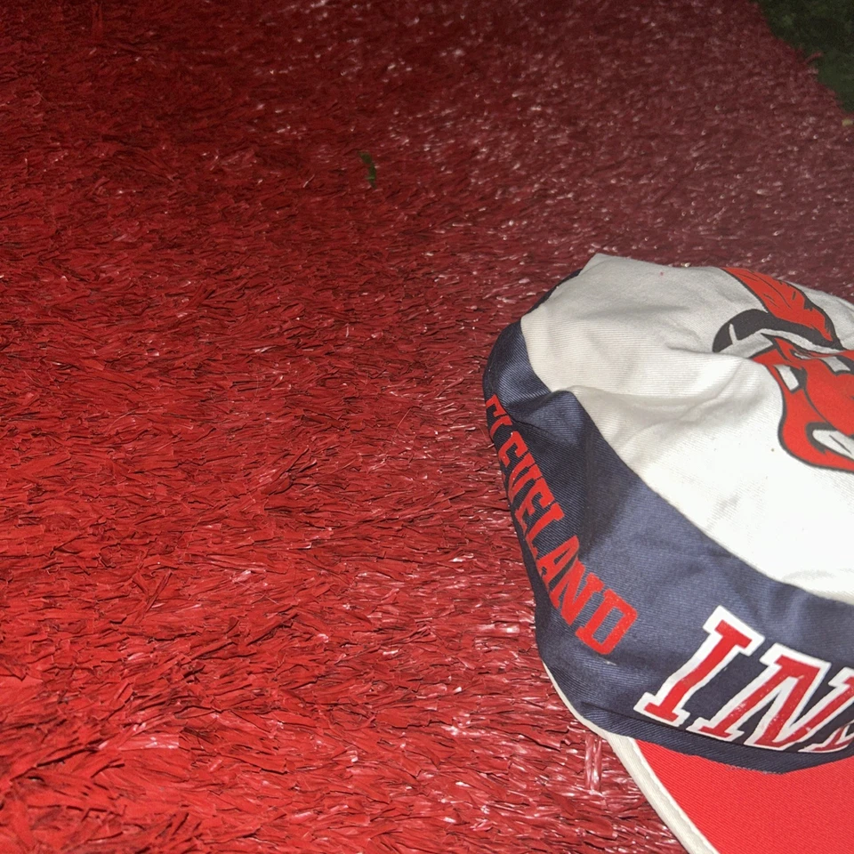 MLB cleveland indians hat vintage - Image 3 of 4